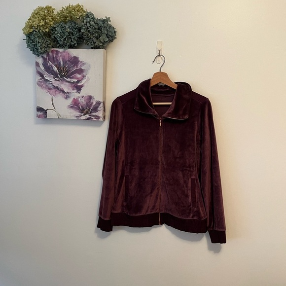 Escada Sport Velvet Sweatsuit jacket and pant- Medium PTP 20inch - Picture 6 of 16